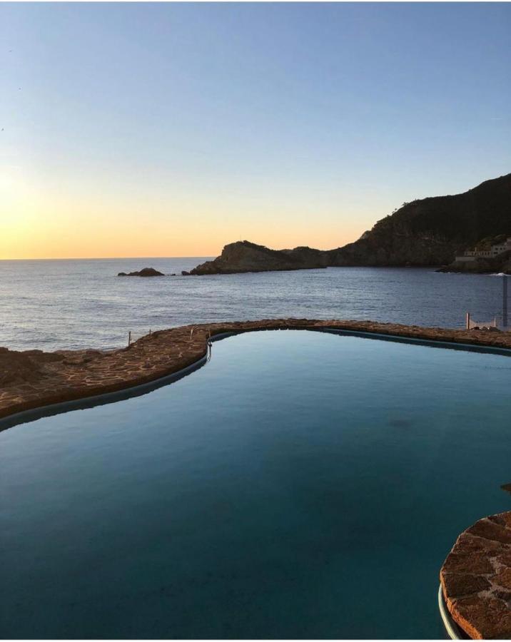 Cap Sa Sal Suites -Apartament Begur - Costa Brava Ngoại thất bức ảnh